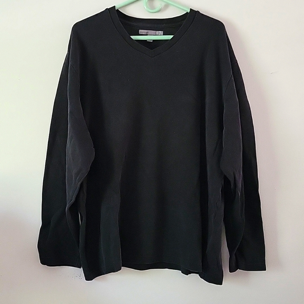 2/$15 Black V-neck Sweater XXL